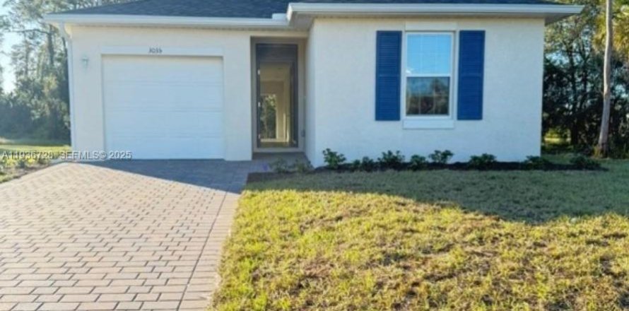 House in LaBelle, Florida 3 bedrooms № 1994664