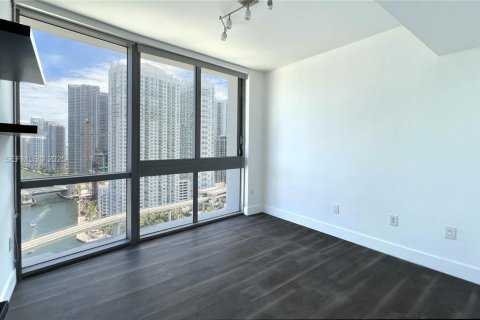 Купить кондоминиум в Майами, Флорида 3 спальни, 128.67м2, № 2035148 - фото 7