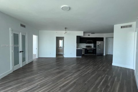 Купить кондоминиум в Майами, Флорида 3 спальни, 128.67м2, № 2035148 - фото 5