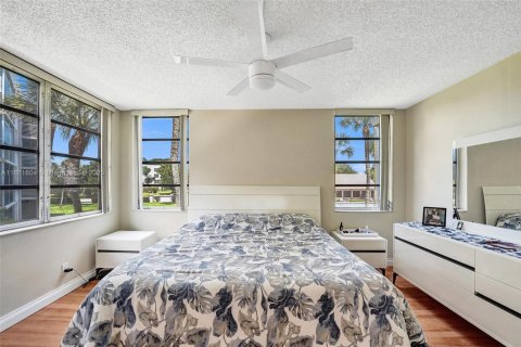 Condo in Davie, Florida, 3 bedrooms  № 1921876 - photo 20