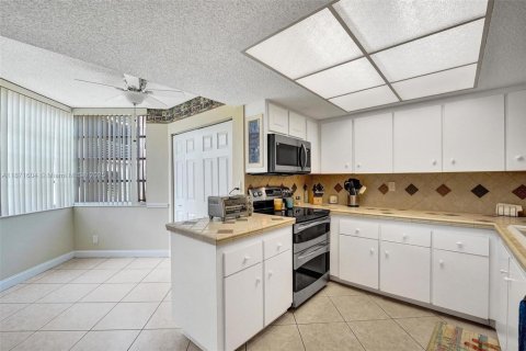 Condo in Davie, Florida, 3 bedrooms  № 1921876 - photo 27