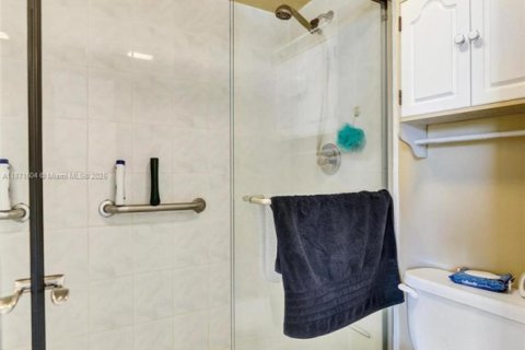 Condo in Davie, Florida, 3 bedrooms  № 1921876 - photo 23