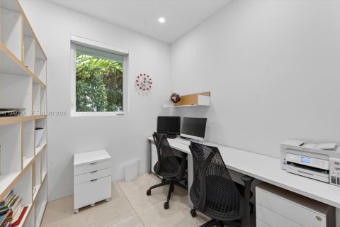 Villa ou maison à vendre à Key Biscayne, Floride: 5 chambres, 300.07 m2 № 2004162 - photo 14