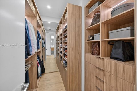 Villa ou maison à vendre à Key Biscayne, Floride: 5 chambres, 300.07 m2 № 2004162 - photo 24