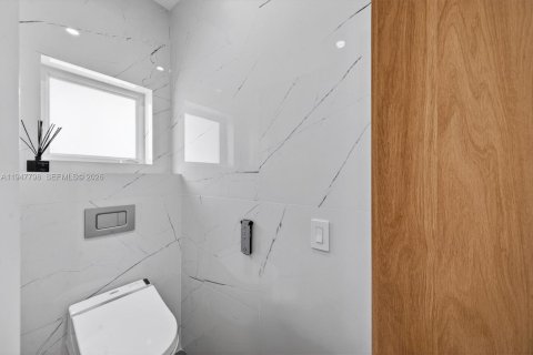 Villa ou maison à vendre à Key Biscayne, Floride: 5 chambres, 300.07 m2 № 2004162 - photo 23