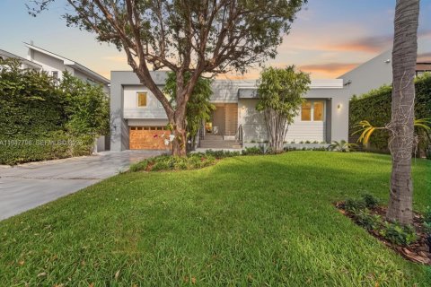 Villa ou maison à vendre à Key Biscayne, Floride: 5 chambres, 300.07 m2 № 2004162 - photo 2