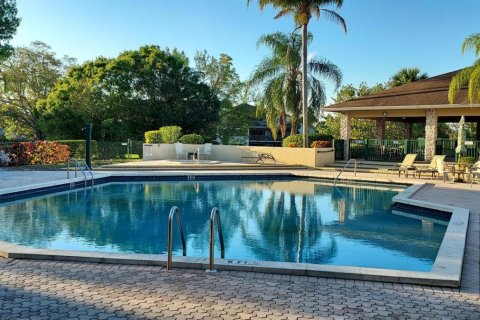 House in St. Lucie, Florida 3 bedrooms, 238.02 sq.m. № 2192915 - photo 7