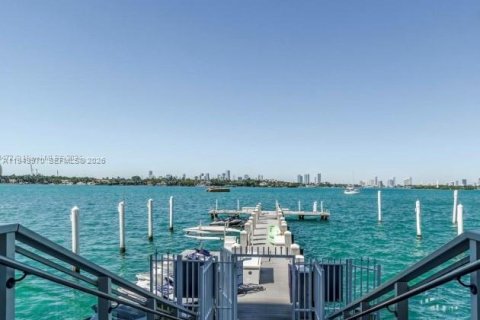 Снять в аренду кондоминиум в Майами-Бич, Флорида 1 спальня, 79.15м2, № 2005615 - фото 8