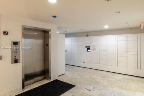 Снять в аренду кондоминиум в Майами-Бич, Флорида 1 спальня, 79.15м2, № 2005615 - фото 5