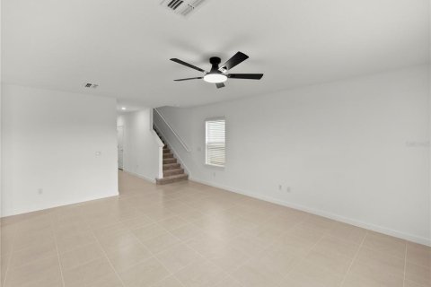 Villa ou maison à vendre à Zephyrhills, Floride: 5 chambres, 240.25 m2 № 2425707 - photo 16