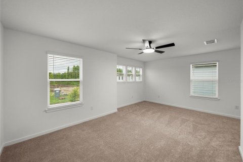 Villa ou maison à vendre à Zephyrhills, Floride: 5 chambres, 240.25 m2 № 2425707 - photo 28