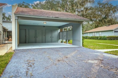 Condo in Lakeland, Florida, 2 bedrooms № 2410451 - photo 24