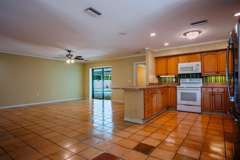 Casa en venta en Sarasota, Florida, 3 dormitorios, 175.59 m2 № 2383439 - foto 3