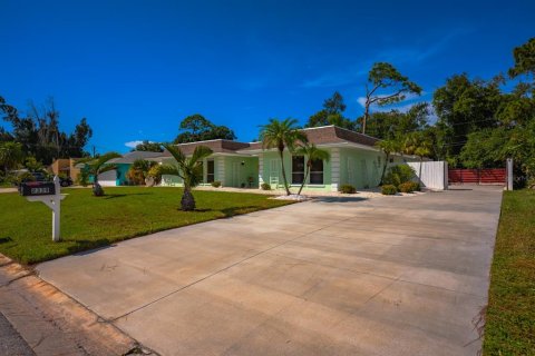 Casa en venta en Sarasota, Florida, 3 dormitorios, 175.59 m2 № 2383439 - foto 25