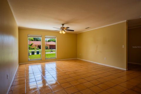 Casa en venta en Sarasota, Florida, 3 dormitorios, 175.59 m2 № 2383439 - foto 19