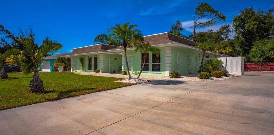 Casa en Sarasota, Florida 3 dormitorios, 175.59 m2 № 2383439