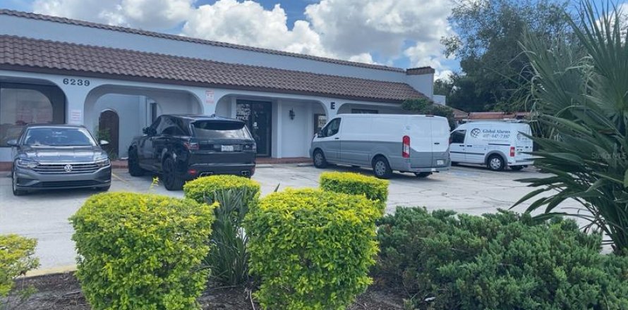 Propiedad comercial en Orlando, Florida № 304630