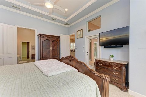 House in Bradenton, Florida 4 bedrooms, 301 sq.m. № 1908832 - photo 29