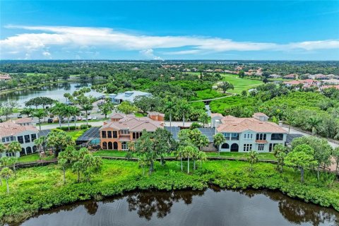 Casa en venta en Bradenton, Florida, 4 dormitorios, 301 m2 № 1908832 - foto 5