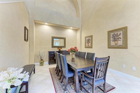 House in Bradenton, Florida 4 bedrooms, 301 sq.m. № 1908832 - photo 25