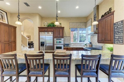 House in Bradenton, Florida 4 bedrooms, 301 sq.m. № 1908832 - photo 19