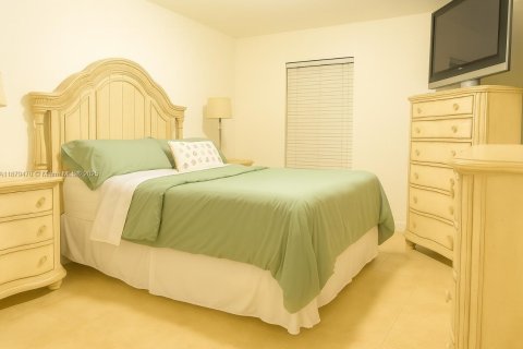 Condo in Coral Springs, Florida, 1 bedroom  № 1896313 - photo 6