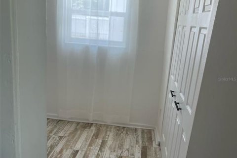 House in Davenport, Florida 2 bedrooms, 86.96 sq.m. № 1915193 - photo 8