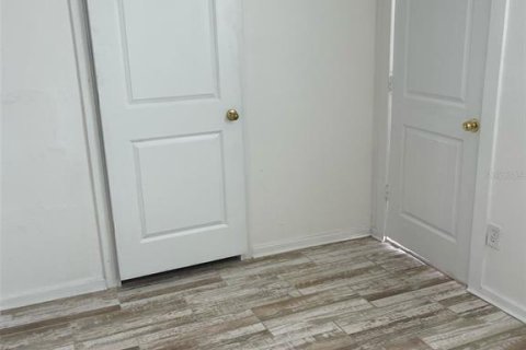 House in Davenport, Florida 2 bedrooms, 86.96 sq.m. № 1915193 - photo 6