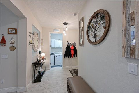 Villa ou maison à vendre à Bradenton, Floride: 2 chambres, 150.97 m2 № 2223210 - photo 17