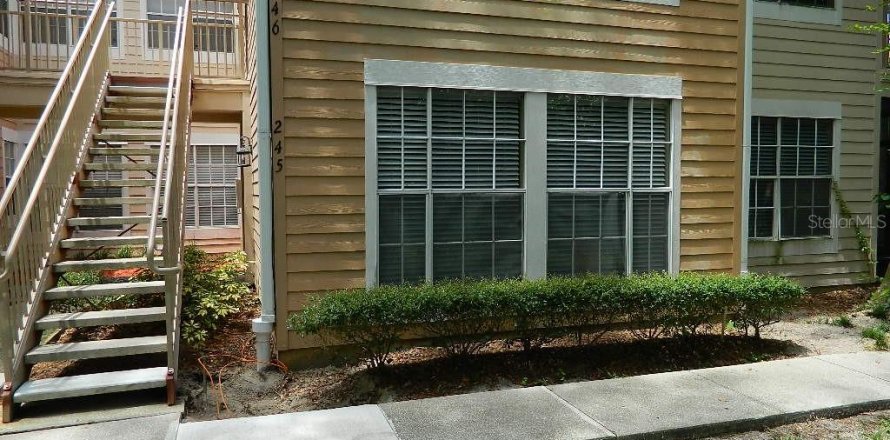 Condo à Altamonte Springs, Floride, 3 chambres  № 2277927