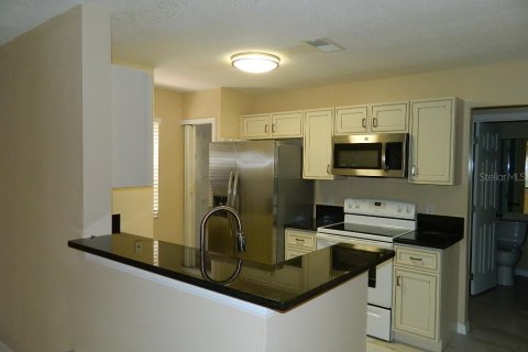 Copropriété à louer à Altamonte Springs, Floride: 3 chambres, 108.32 m2 № 2277927 - photo 9