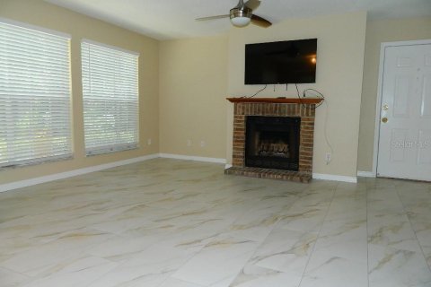 Copropriété à louer à Altamonte Springs, Floride: 3 chambres, 108.32 m2 № 2277927 - photo 6