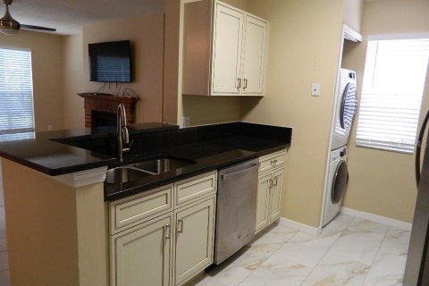 Copropriété à louer à Altamonte Springs, Floride: 3 chambres, 108.32 m2 № 2277927 - photo 11