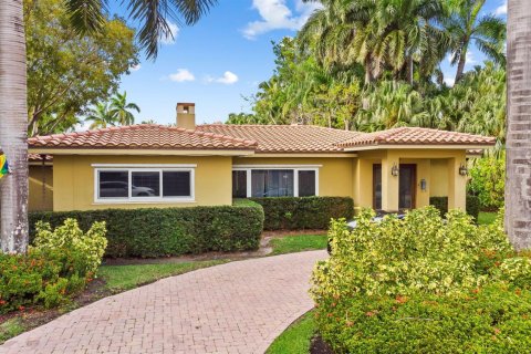 Villa ou maison à vendre à Hollywood, Floride: 3 chambres, 235.23 m2 № 2146604 - photo 2