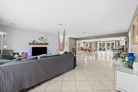 Villa ou maison à vendre à Hollywood, Floride: 3 chambres, 235.23 m2 № 2146604 - photo 26