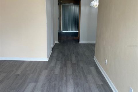 Condominio en alquiler en Tampa, Florida, 2 dormitorios, 141.21 m2 № 1801919 - foto 10