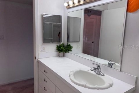 Condominio en alquiler en Tampa, Florida, 2 dormitorios, 141.21 m2 № 1801919 - foto 17