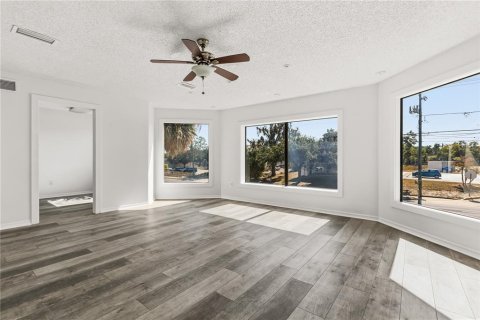 Immobilier commercial à louer à Longwood, Floride: 405.24 m2 № 2139981 - photo 17