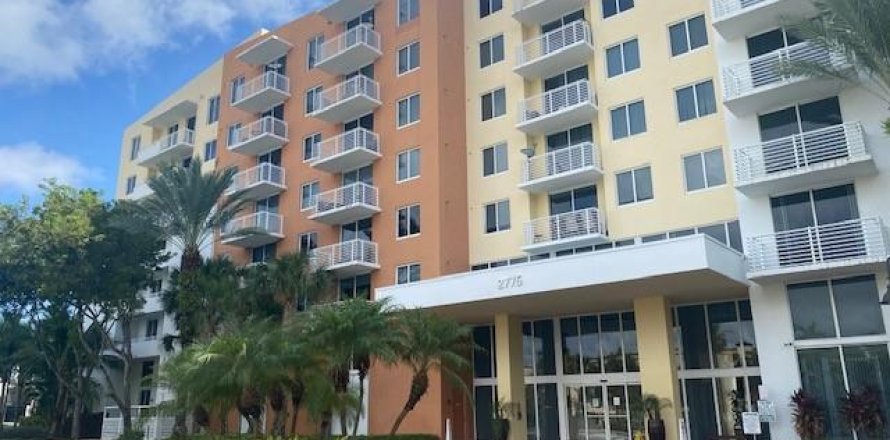 Condo in Aventura, Florida, 2 bedrooms № 2174345
