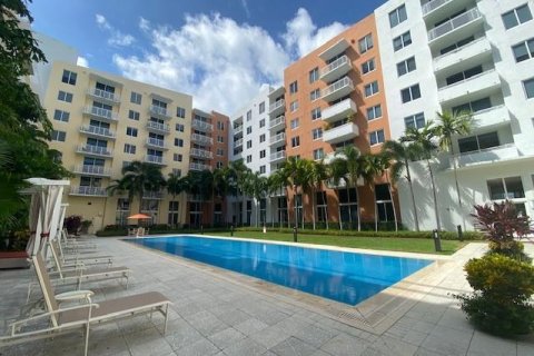 Condo in Aventura, Florida, 2 bedrooms № 2174345 - photo 20