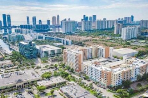 Condo in Aventura, Florida, 2 bedrooms № 2174345 - photo 28