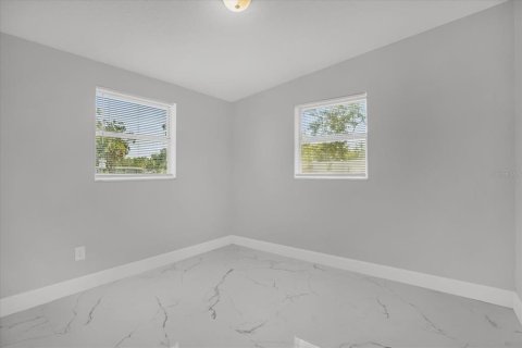 House in Sanford, Florida 3 bedrooms, 77.67 sq.m. № 1902115 - photo 15