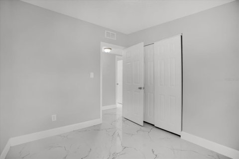 House in Sanford, Florida 3 bedrooms, 77.67 sq.m. № 1902115 - photo 11