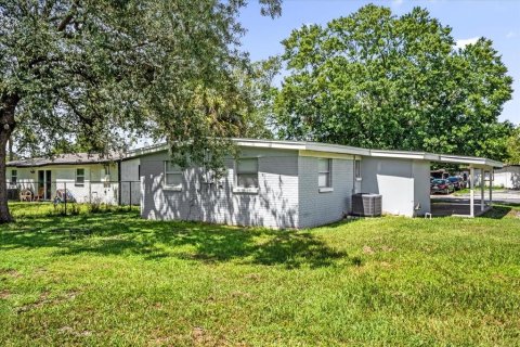 House in Sanford, Florida 3 bedrooms, 77.67 sq.m. № 1902115 - photo 17