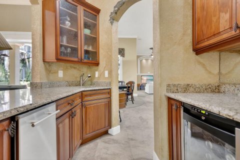 Villa ou maison à vendre à DeLand, Floride: 5 chambres, 319.86 m2 № 1918616 - photo 8