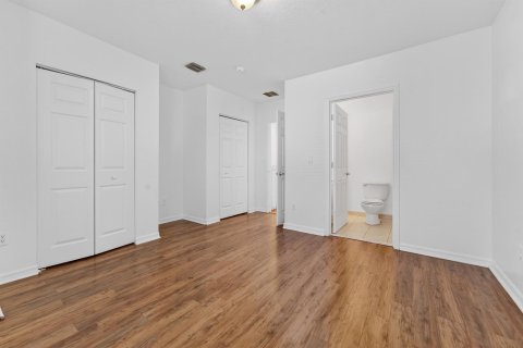 Touwnhouse à louer à Riviera Beach, Floride: 2 chambres, 113.99 m2 № 2084226 - photo 12