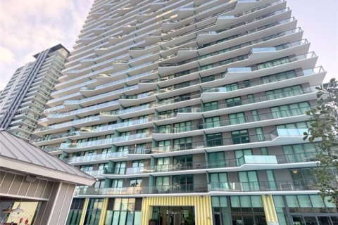 Купить кондоминиум в Майами, Флорида 1 комната, 60.29м2, № 1999127 - фото 14