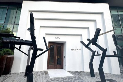 Купить кондоминиум в Майами, Флорида 1 комната, 60.29м2, № 1999127 - фото 19