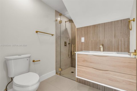 Villa ou maison à vendre à Miami, Floride: 3 chambres, 192.77 m2 № 2414756 - photo 14