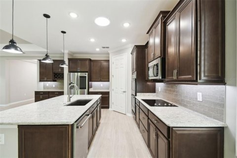 Casa en venta en Kissimmee, Florida, 3 dormitorios, 225.47 m2 № 1679694 - foto 16